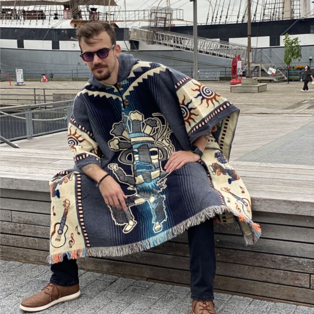 Diablo Huma Poncho Thumbnail