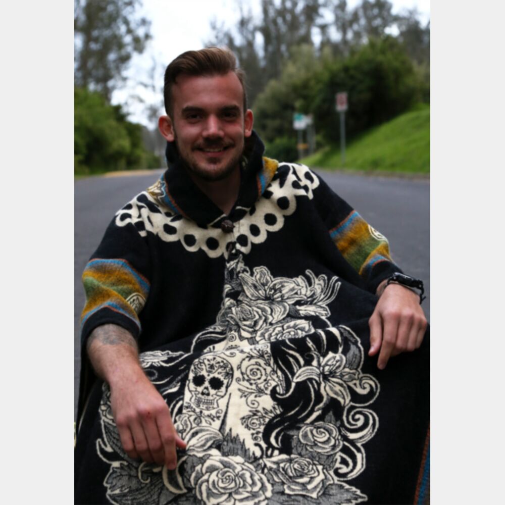 Catrina Poncho Thumbnail